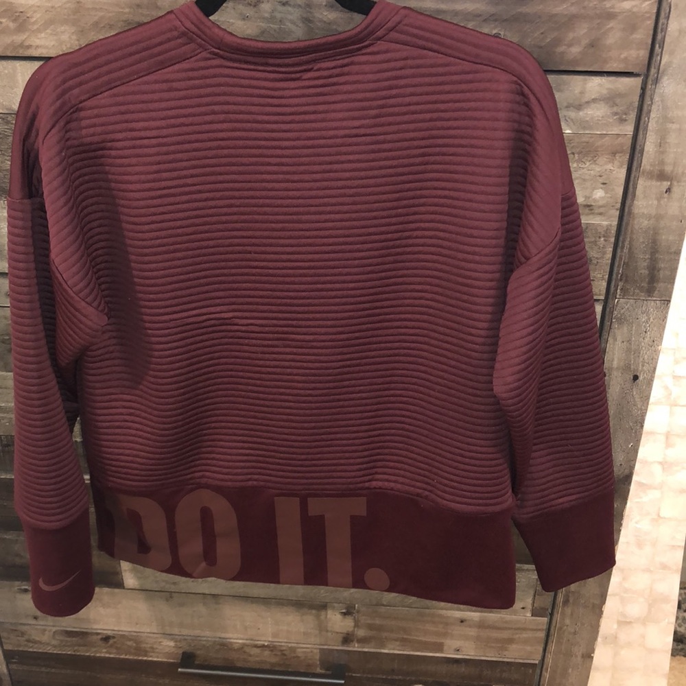 Nike Dry Fit Sweater